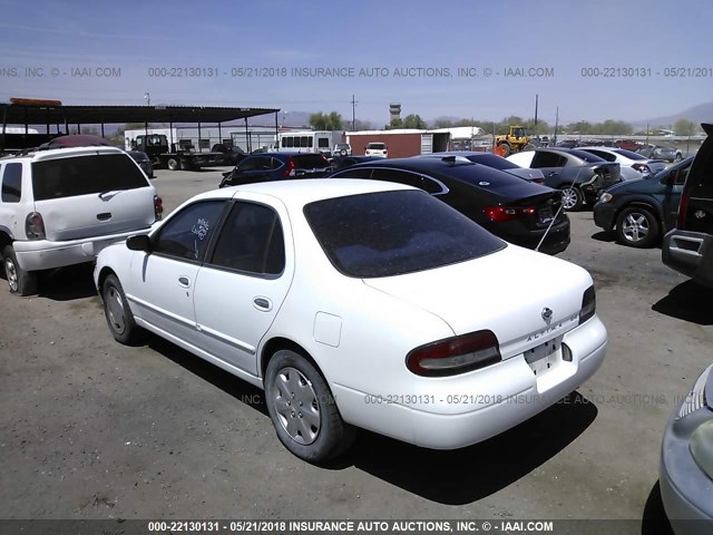 1N4BU31D7SC150310 - 1995 NISSAN ALTIMA XE/GXE/SE/GLE WHITE photo 3