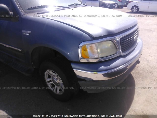 1FMPU16L0YLC10565 - 2000 FORD EXPEDITION XLT BLUE photo 6