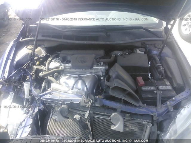 4T1BF1FKXFU941071 - 2015 TOYOTA CAMRY LE/XLE/SE/XSE ლურჯი ფოტო 10