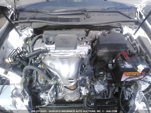 4T1BF1FK6FU064871 - 2015 TOYOTA CAMRY LE/XLE/SE/XSE Blanc photo 10