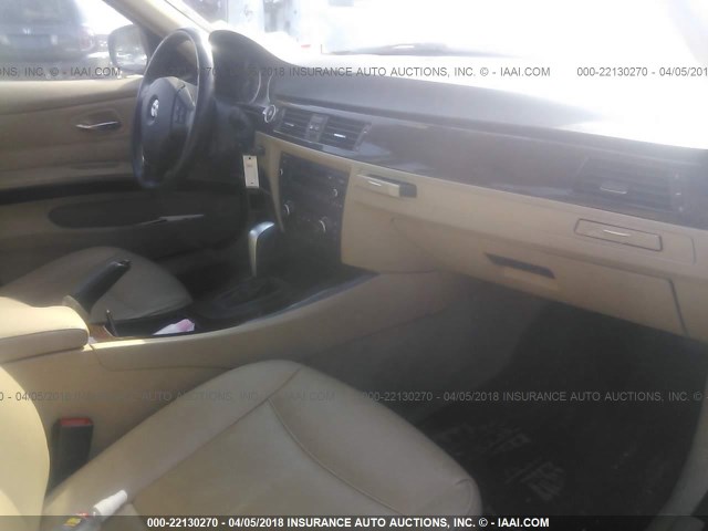 WBAPK5G56BNN30046 - 2011 BMW 328 XI SULEV BLACK photo 5