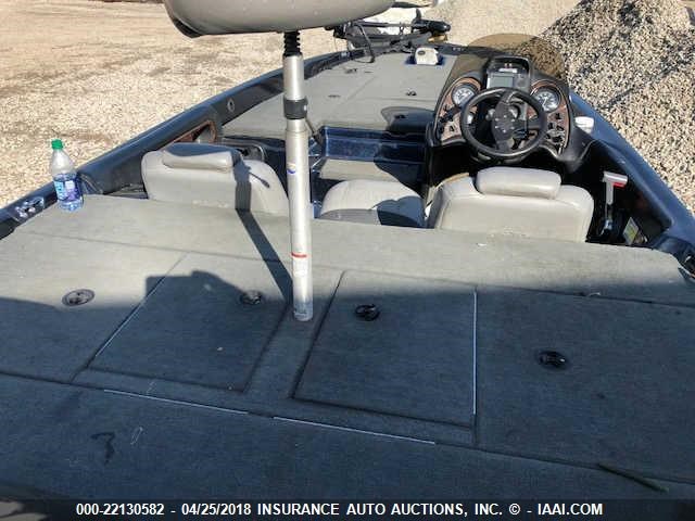 GSNS1162L102 - 2002 STRATOS BOAT,TRAILER,MOTOR  Qara foto 9