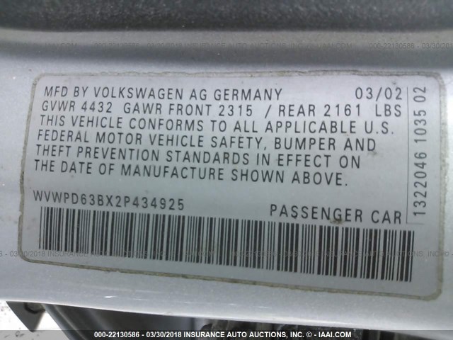 WVWPD63BX2P434925 - 2002 VOLKSWAGEN PASSAT GLS SILVER photo 9