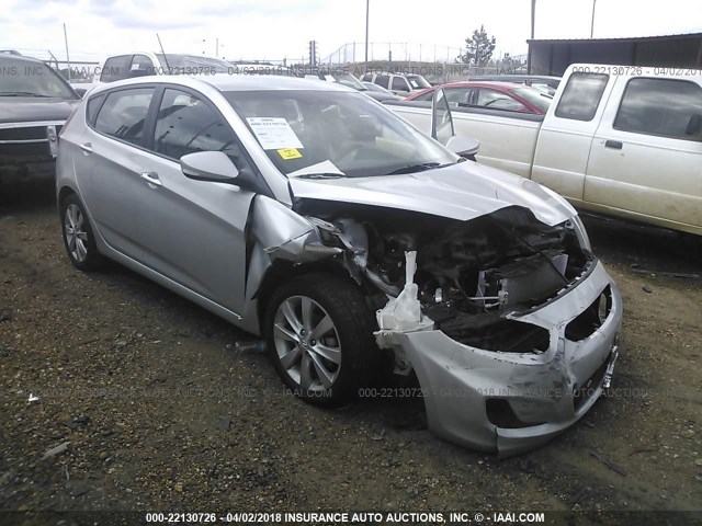 KMHCU5AE0DU069323 - 2013 HYUNDAI ACCENT GLS/SE SILVER photo 1