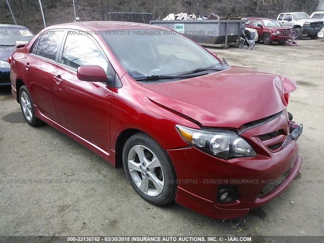 5YFBU4EE0DP140165 - 2013 TOYOTA COROLLA S/LE RED photo 1