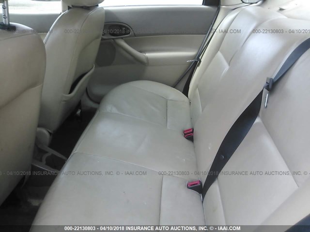 1FAHP34N97W152300 - 2007 FORD FOCUS ZX4/S/SE/SES WHITE photo 8