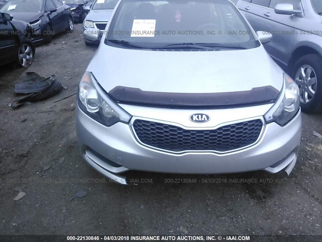 KNAFK4A62E5061436 - 2014 KIA FORTE LX SILVER photo 6