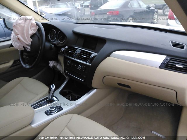5UXWX5C55CL718607 - 2012 BMW X3 XDRIVE28I WHITE photo 5