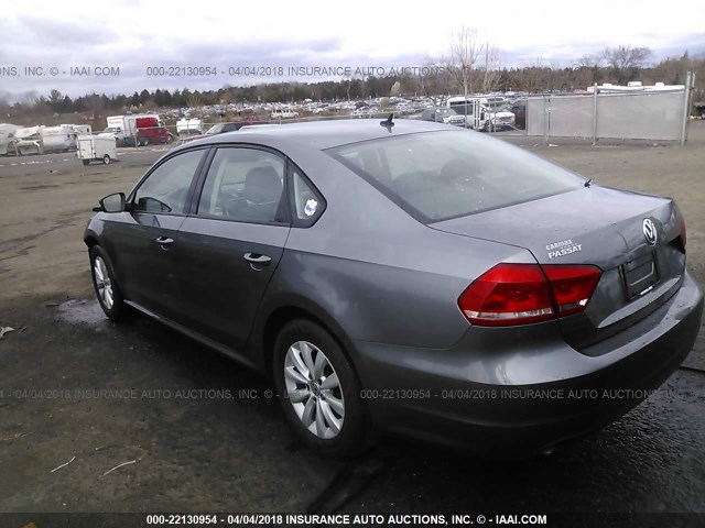 1VWAP7A34DC059877 - 2013 VOLKSWAGEN PASSAT S GRAY photo 3