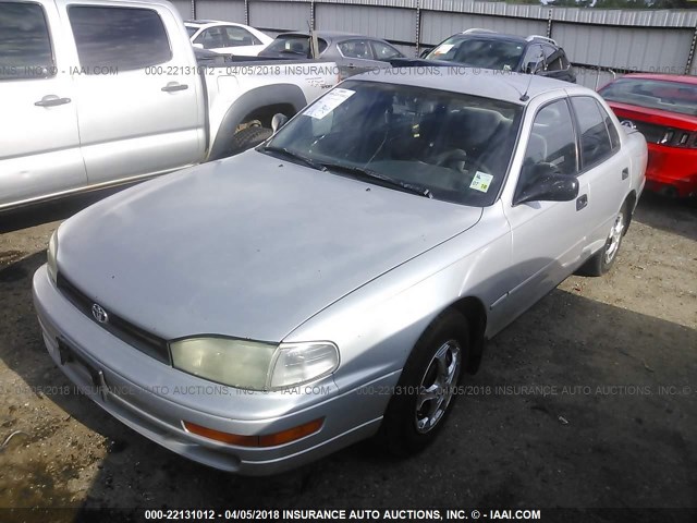 4T1SK11E4PU224292 - 1993 TOYOTA CAMRY DX SILVER photo 2