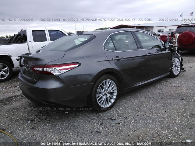 4T1BZ1HK3JU006813 - 2018 TOYOTA CAMRY XSE/XLE Boz foto 4