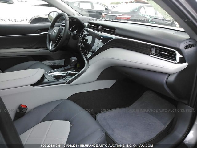 4T1BZ1HK3JU006813 - 2018 TOYOTA CAMRY XSE/XLE Boz foto 5