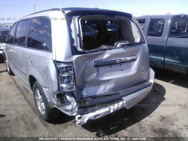 2D8HN54149R578644 - 2009 DODGE GRAND CARAVAN SXT SILVER photo 6