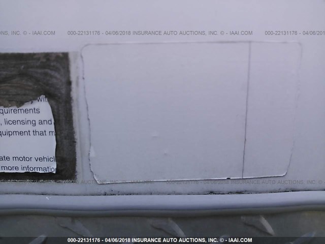 5H7CS12173C007852 - 2003 JDL CARGO UTILITY TRAILER  WHITE photo 9