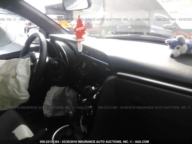 JTKJF5C79E3088067 - 2014 TOYOTA SCION TC 黑色 照片 5