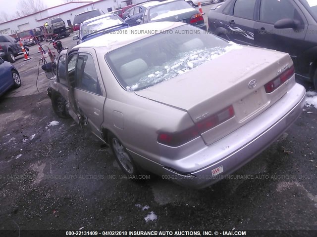 JT2BF22K4X0195833 - 1999 TOYOTA CAMRY LE/XLE BROWN photo 3