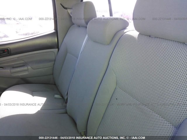3TMLU4EN9BM077186 - 2011 TOYOTA TACOMA DOUBLE CAB ვერცხლისფერი ფოტო 8