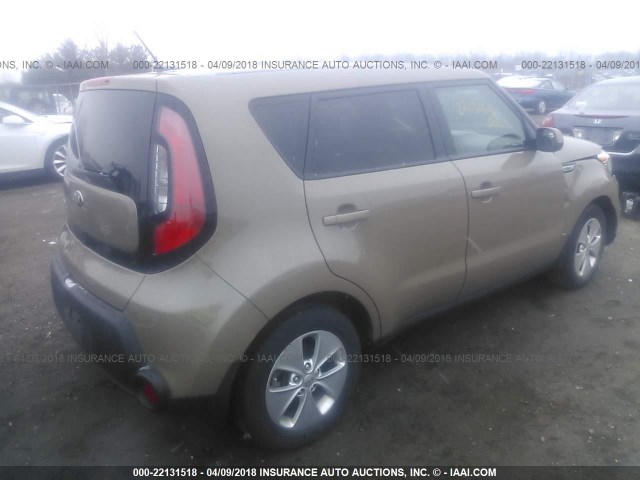 KNDJN2A29F7122289 - 2015 KIA SOUL BROWN photo 4