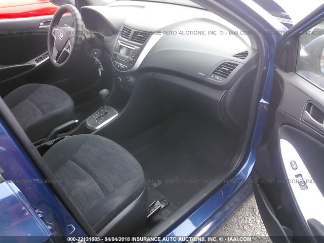 KMHCT5AE1FU209577 - 2015 HYUNDAI ACCENT GS BLUE photo 5