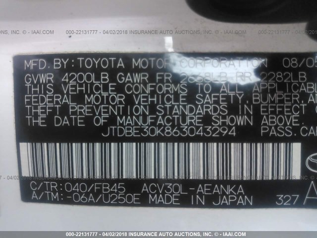 JTDBE30K863043294 - 2006 TOYOTA CAMRY LE/XLE WHITE photo 9