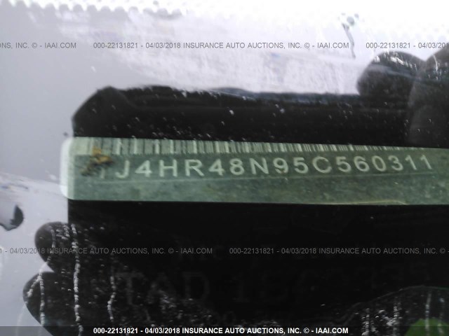 1J4HR48N95C560311 - 2005 JEEP GRAND CHEROKEE LAREDO/COLUMBIA/FREEDOM 绿色 照片 9