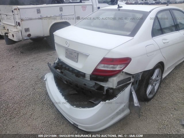 WDDGF5EB7BR159431 - 2011 MERCEDES-BENZ C 300 WHITE photo 6