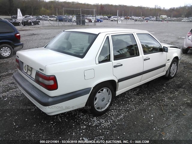 YV1LS5541V1365671 - 1997 VOLVO 850 WHITE photo 4