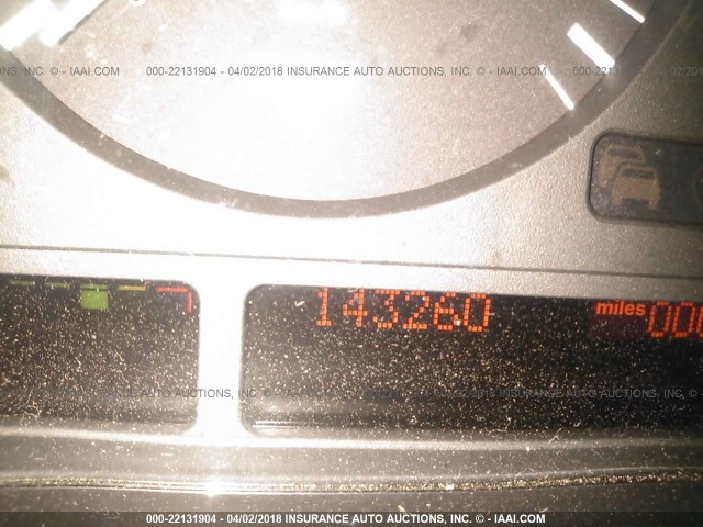 WBAGH83451DP26657 - 2001 BMW 740 IL GRAY photo 7