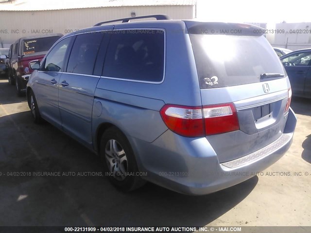 5FNRL38715B041408 - 2005 HONDA ODYSSEY EXL BLUE photo 3