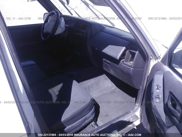 1J4FF68S9XL512473 - 1999 JEEP CHEROKEE SPORT/CLASSIC თეთრი ფოტო 5