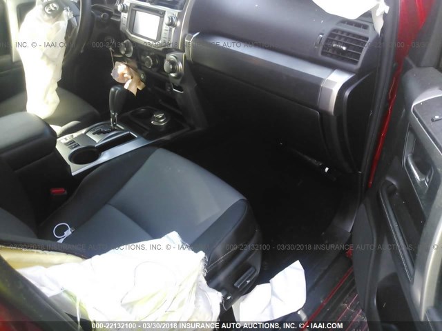 JTEBU5JR7G5345736 - 2016 TOYOTA 4RUNNER SR5 PREM/LTDL/TRAIL/TRD RED photo 5