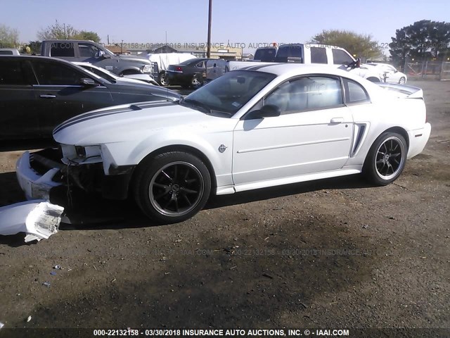 1FAFP4047XF212892 - 1999 FORD MUSTANG WHITE photo 2