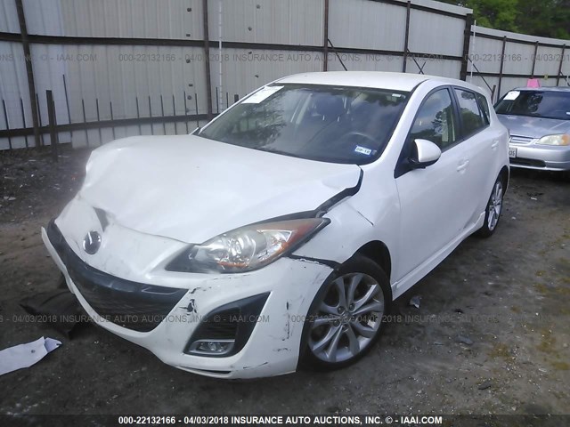 JM1BL1H50A1190349 - 2010 MAZDA 3 S WHITE photo 2