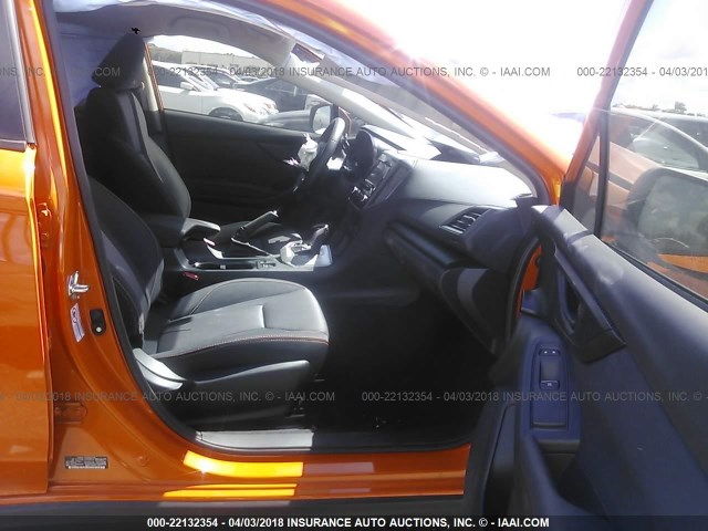 JF2GTABC3JH208073 - 2018 SUBARU CROSSTREK PREMIUM Narıncı foto 5