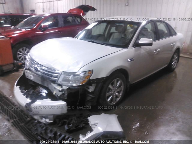 1FAHP24W08G105350 - 2008 FORD TAURUS SEL WHITE photo 2