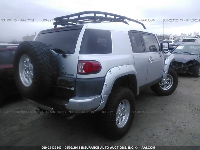 JTEBU11F870048437 - 2007 TOYOTA FJ CRUISER SILVER photo 4