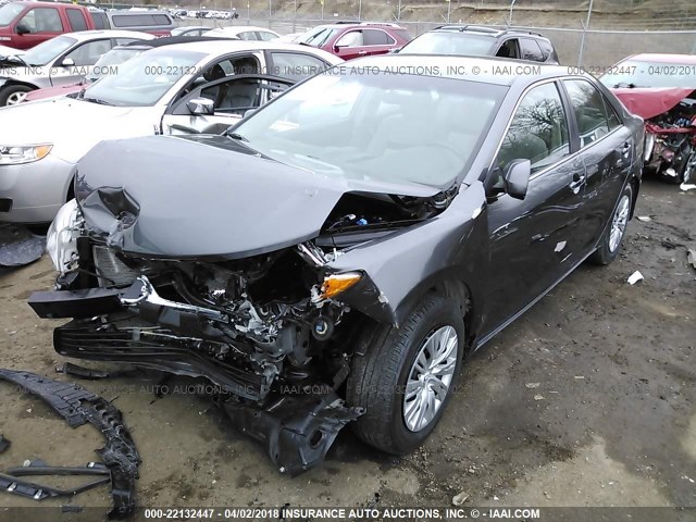 4T1BF1FK3EU352507 - 2014 TOYOTA CAMRY L/SE/LE/XLE 灰色 照片 2