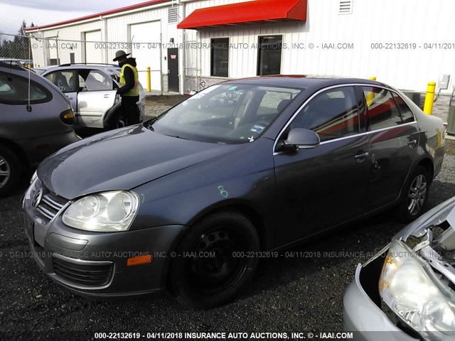 3VWSF71K26M704199 - 2006 VOLKSWAGEN JETTA 2.5 OPTION PACKAGE 1 GRAY photo 2