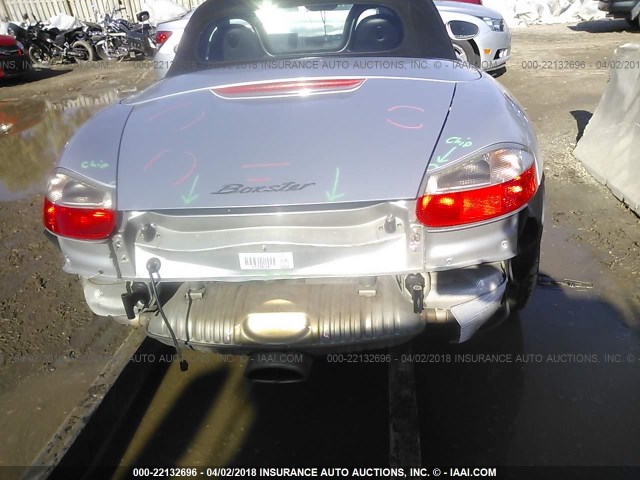 WP0CA29813S620220 - 2003 PORSCHE BOXSTER SILVER photo 6