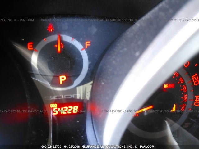 JTKJF5C72F3096805 - 2015 TOYOTA SCION TC 白色 照片 7