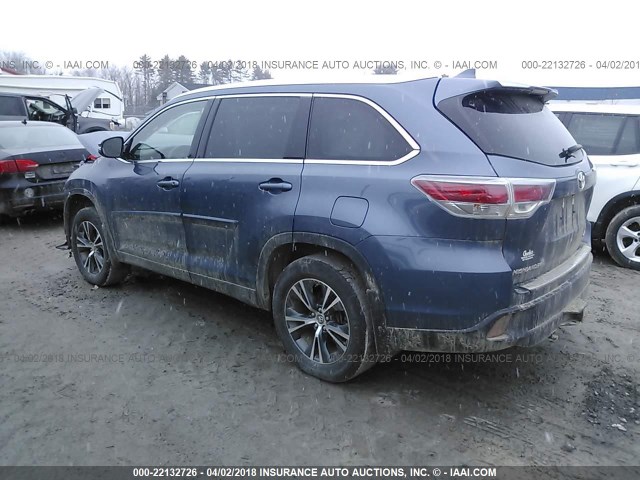 5TDJKRFH0GS255044 - 2016 TOYOTA HIGHLANDER XLE BLUE photo 3