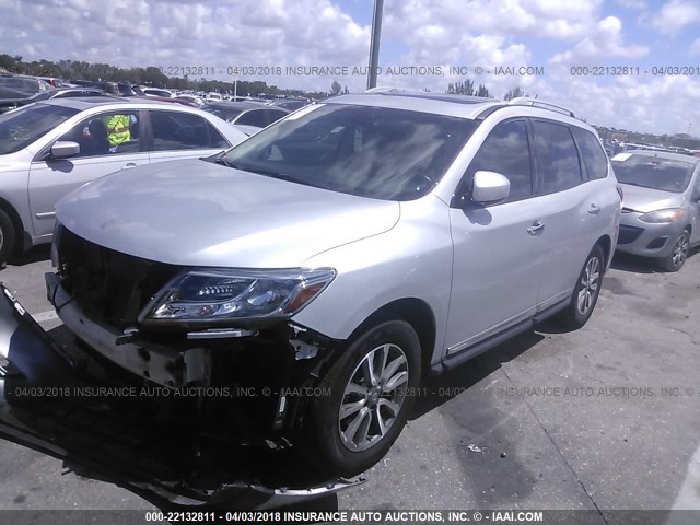 5N1AR2MN6DC634053 - 2013 NISSAN PATHFINDER S/SV/SL/PLATINUM 银色 照片 2