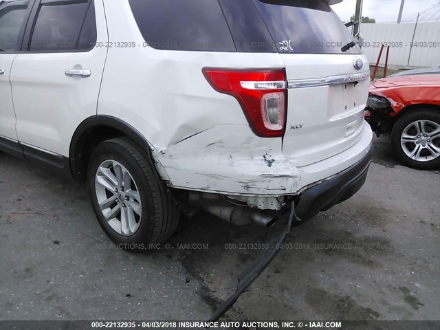 1FMHK7D80BGA56645 - 2011 FORD EXPLORER XLT WHITE photo 6