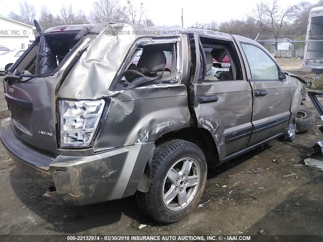 1J4GR48K75C661736 - 2005 JEEP GRAND CHEROKEE LAREDO/COLUMBIA/FREEDOM GOLD photo 4