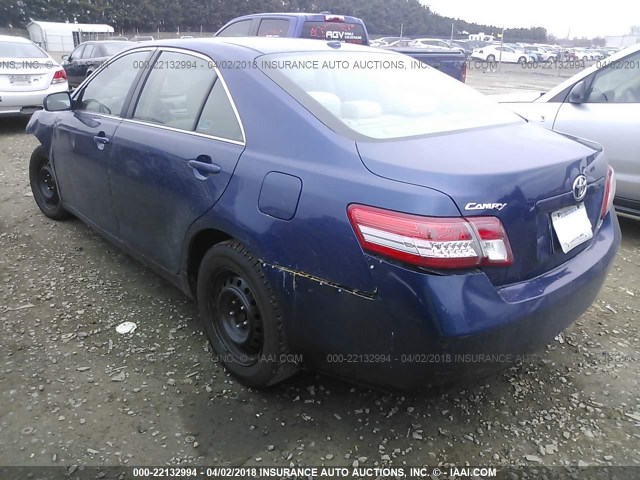 4T1BF3EK1BU659179 - 2011 TOYOTA CAMRY SE/LE/XLE BLUE photo 3