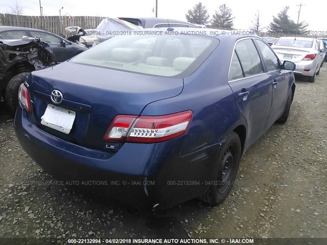 4T1BF3EK1BU659179 - 2011 TOYOTA CAMRY SE/LE/XLE BLUE photo 4