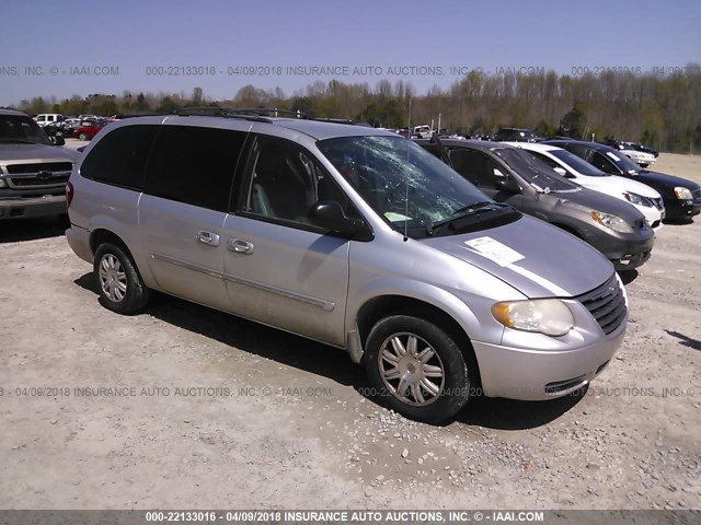 2C4GP54L75R602063 - 2005 CHRYSLER TOWN & COUNTRY TOURING SILVER photo 1