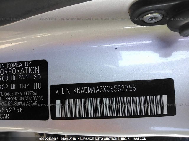 KNADM4A3XG6562756 - 2016 KIA RIO LX SILVER photo 9