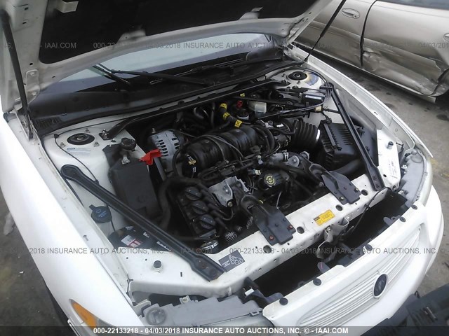 2G4WB52K011257063 - 2001 BUICK REGAL LS 白色 照片 10