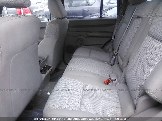 1J8HG48K56C104494 - 2006 JEEP COMMANDER GRAY photo 8